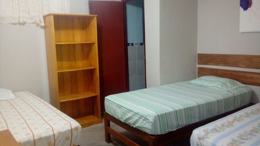 Amazon House Hostel Iquitos Extérieur photo
