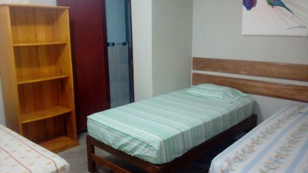 Amazon House Hostel Iquitos Extérieur photo